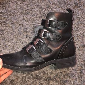 Steve Madden Boots